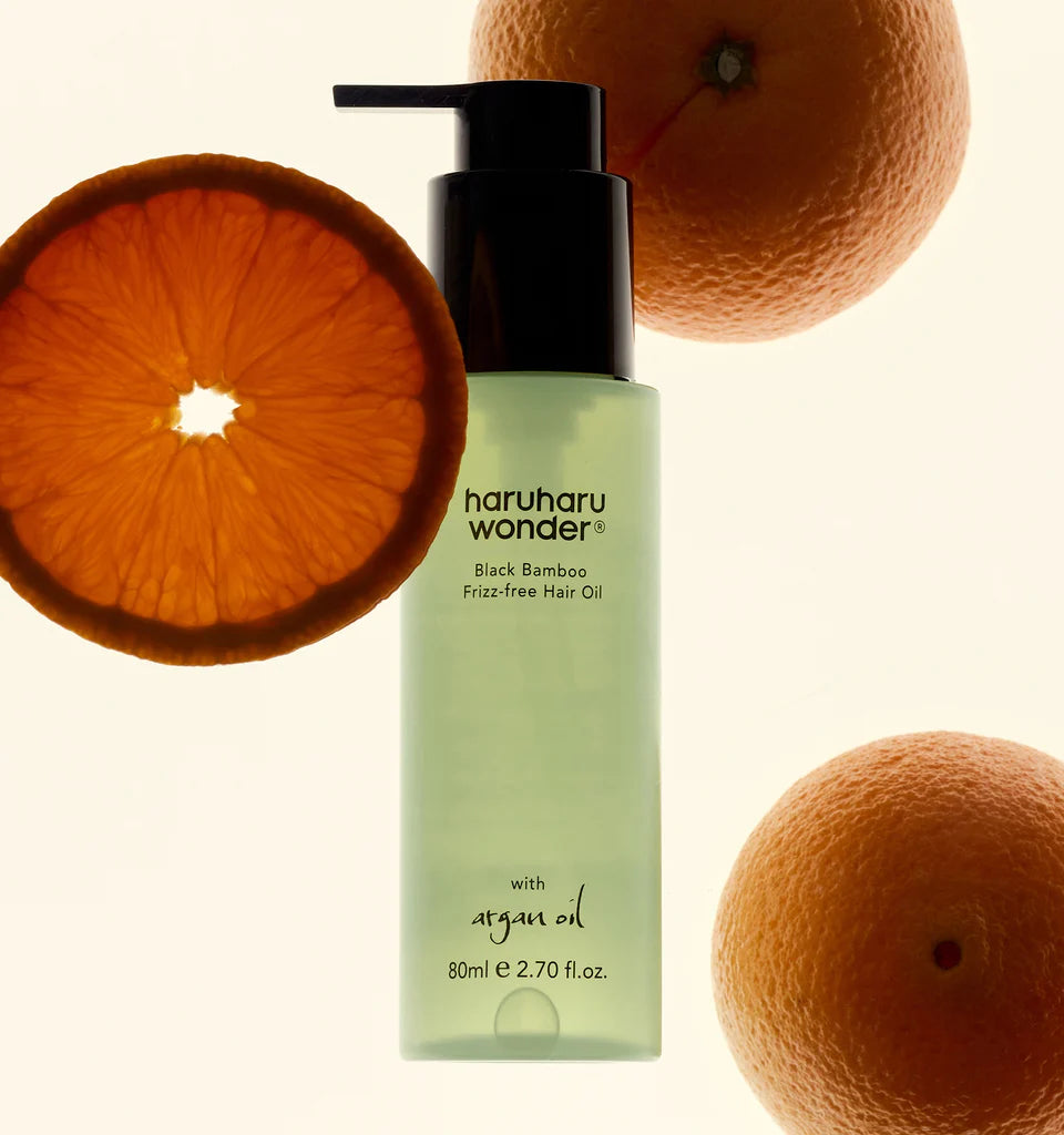 Haruharu Wonder hair oil for frizz control, split ends, and humidity protection β Lightweight anti-frizz treatment from Atelier De Glow UAE.