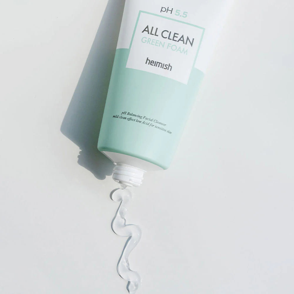 Translucent, soft-lathering gel texture of Heimish All Clean Green Foam β Minimalist, fragrance-free formula for a hydrated finish at Atelier De Glow UAE.