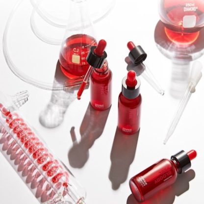 SKIN 1004 Zombie Beauty Bloody Peel | Atelier De Glow UAE