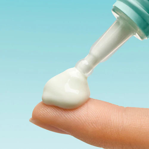 Watery, ultra-lightweight essence texture of Numbuzin No.1 Sunscreen β Zero white cast and non-greasy finish for sensitive skin at Atelier De Glow UAE.