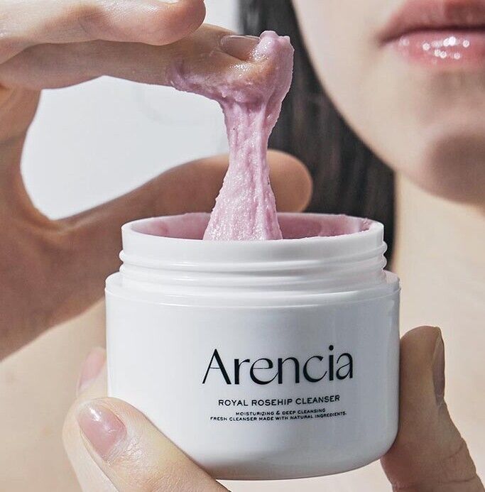 Arencia Rosehip Cleanser for sun-damage repair and dark spots in Dubai β Brightening Korean wash-off mask and cleanser with fast UAE delivery.