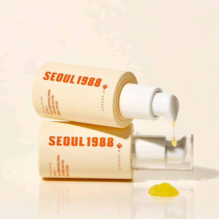 Weightless, smooth, clear fluid texture of KSECRET SEOUL 1988 Glow Serum absorbing rapidly into the skin canvas at Atelier De Glow UAE.