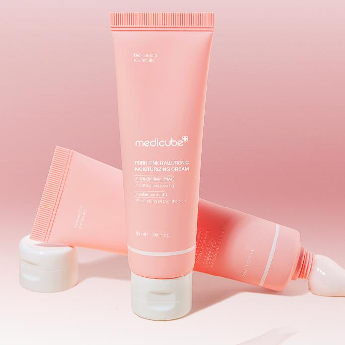 Medicube PDRN Pink Hyaluronic Moisturizing Cream | Atelier De Glow UAE