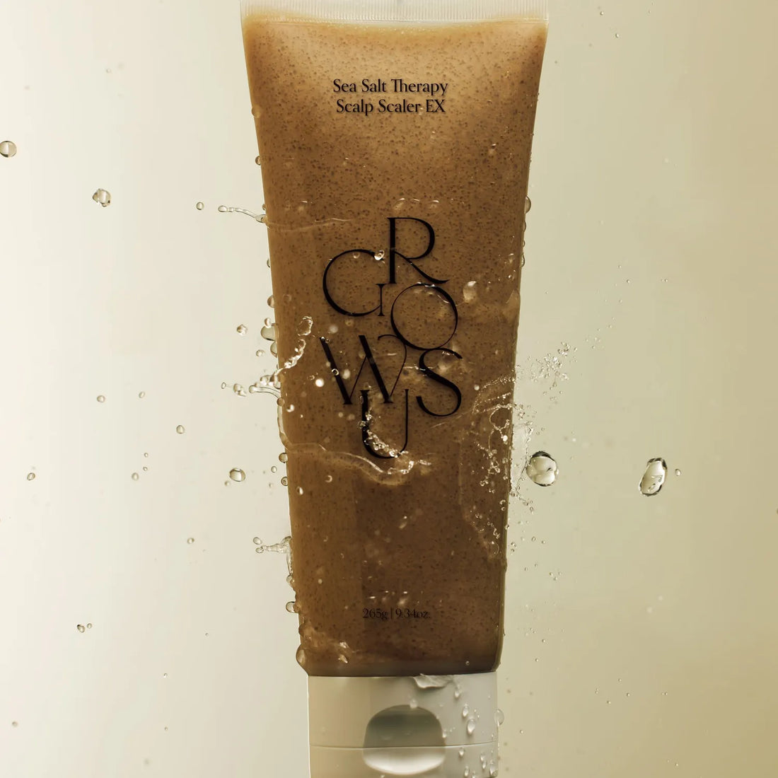 GROWUS scalp scaler for oily scalp, dandruff, and product buildup – Intensive mineral-rich purifying treatment from Atelier De Glow UAE.