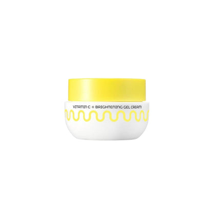 COMMONLABS Vitamin C Brightening Gel Cream – Lightweight Korean moisturizer with Pure Vitamin C and 3-Vitamin Complex available at Atelier De Glow UAE.