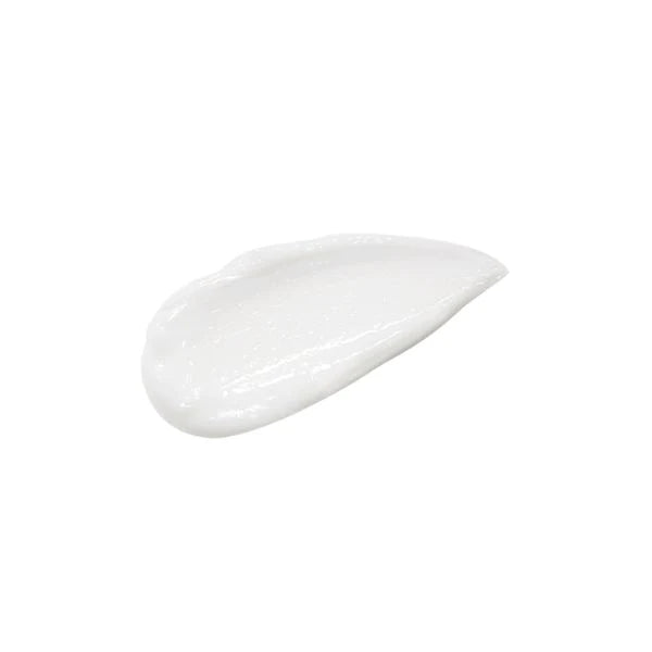 Visible white capsules in Aestura Atobarrier 365 Cream texture – High-absorption Korean lipid-reinforcing moisturizer for "Glass Skin" at Atelier De Glow UAE.