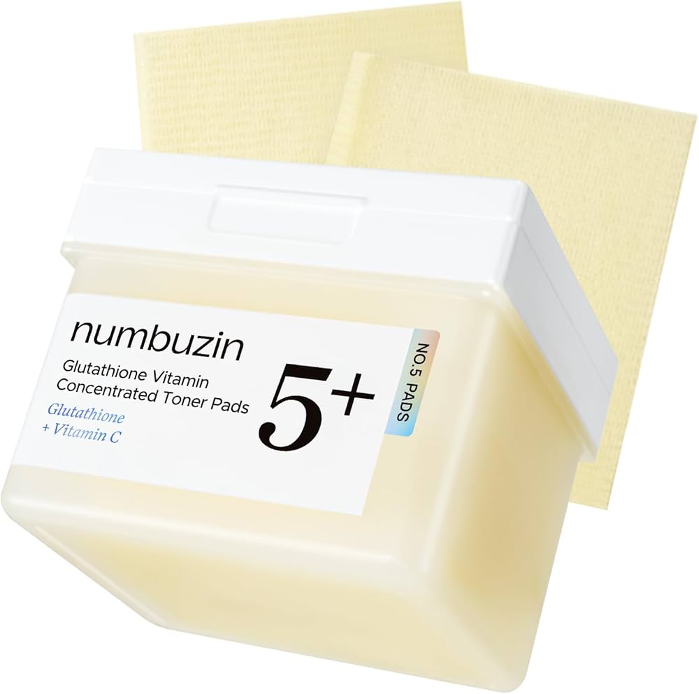 Numbuzin No.5 Vitamin-Niacinamide Concentrated Pad for fading acne scars, hyperpigmentation, and uneven skin tone through gentle daily exfoliation and brightening from Atelier De Glow UAE.