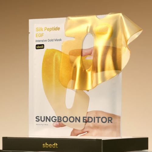 SUNGBOON EDITOR Silk Peptide EGF Gold Mask for improving skin elasticity, smoothing fine lines, and restoring a firm, youthful complexion from Atelier De Glow UAE.