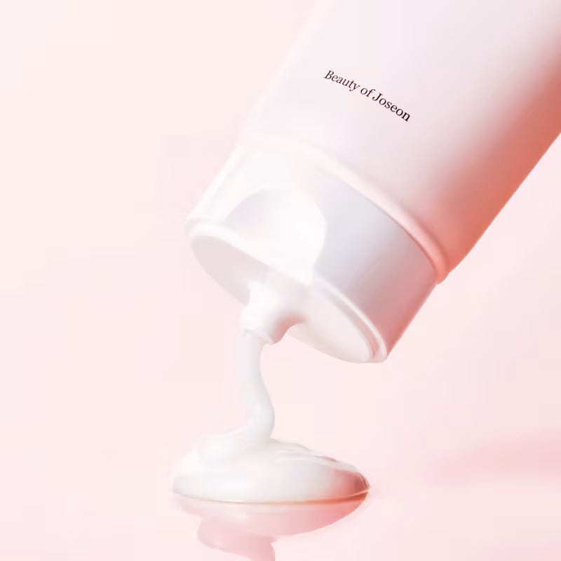 Soft cellulose texture of Beauty of Joseon Apricot Peeling Gel – Non-abrasive Korean skincare for "Glass Skin" clarity at Atelier De Glow UAE.