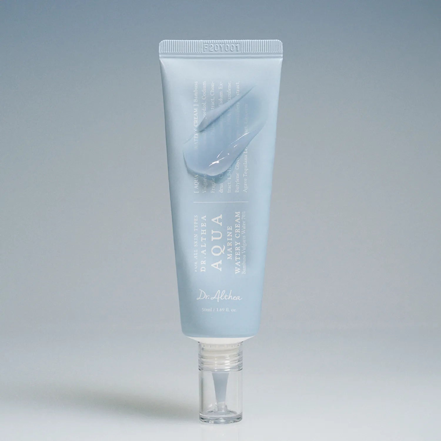 Lightweight watery-gel texture of Dr. Althea Aqua Marine Cream – Non-greasy, fast-absorbing Korean moisturizer for deep hydration at Atelier De Glow UAE.