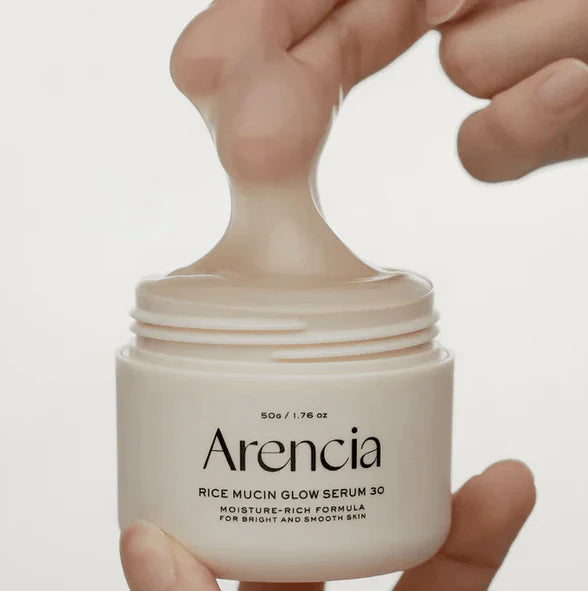 Arencia Glow Serum for dull, AC-dehydrated skin in Dubai – Brightening Korean serum to restore skin bounce with fast delivery in UAE.