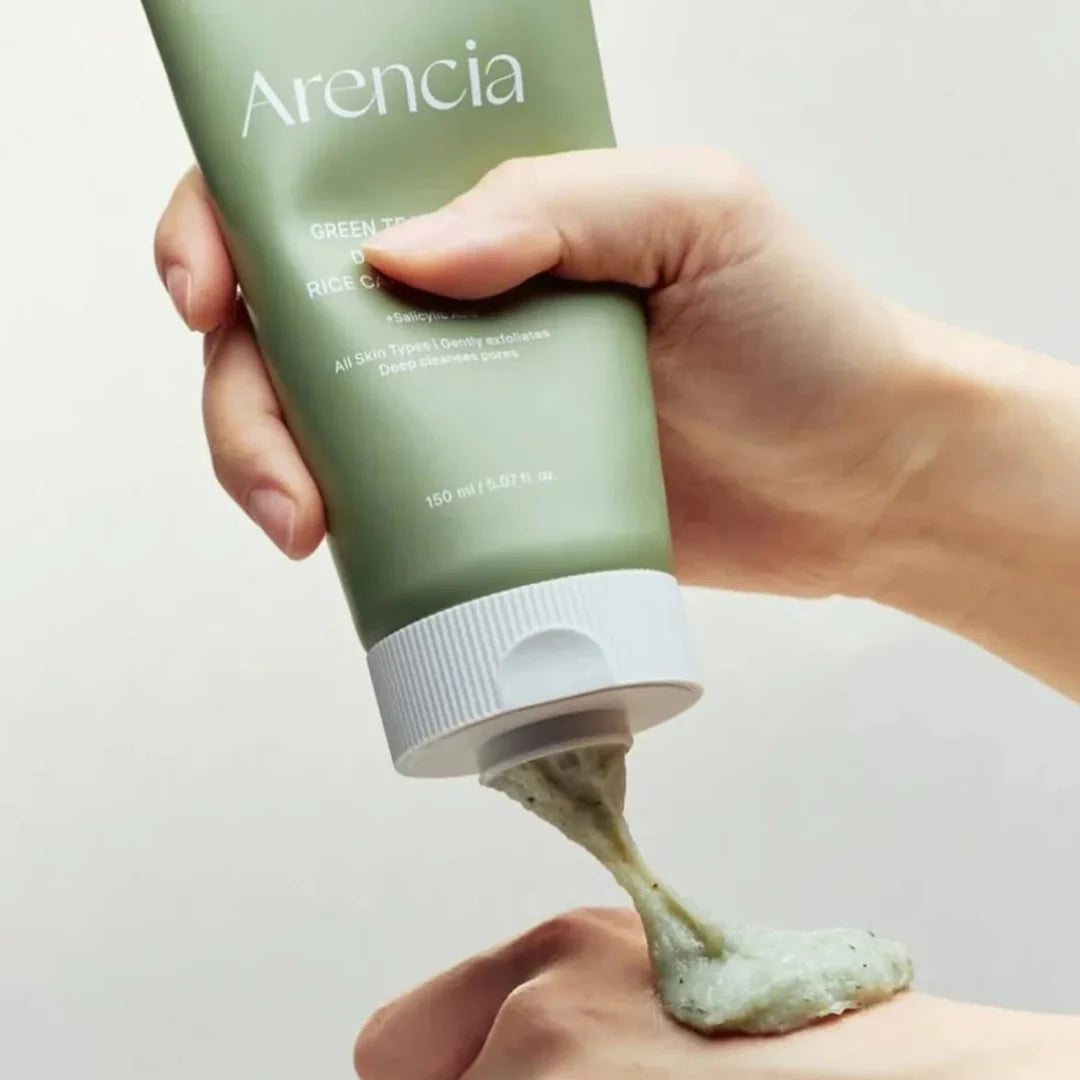 Chewy, rice-cake texture of Arencia Green Tea Cleanser – Handcrafted Korean skincare for "Glass Skin" clarity and redness reduction at Atelier De Glow UAE.
