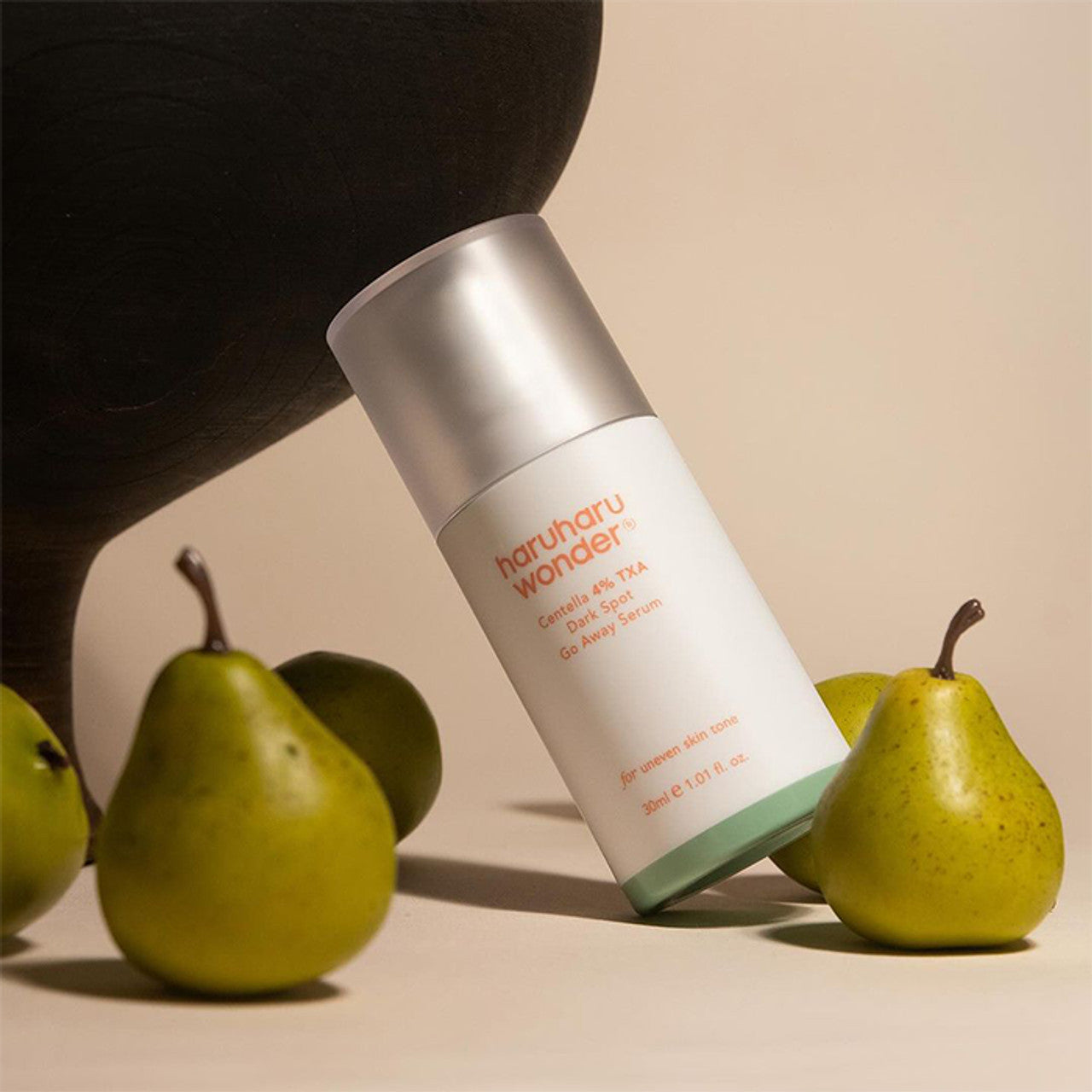 Haruharu Wonder  Centella 4% TXA Dark Spot Go Away Serum 30ml