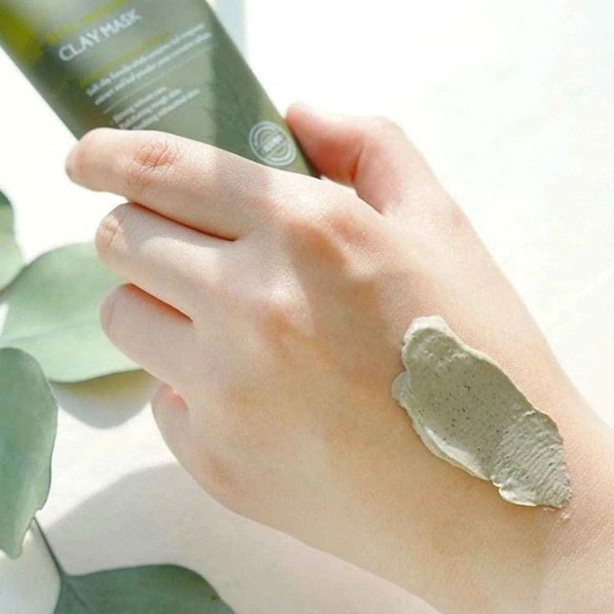 Revitalize with Isntree Mugwort Calming Clay Mask: Relaxing Care