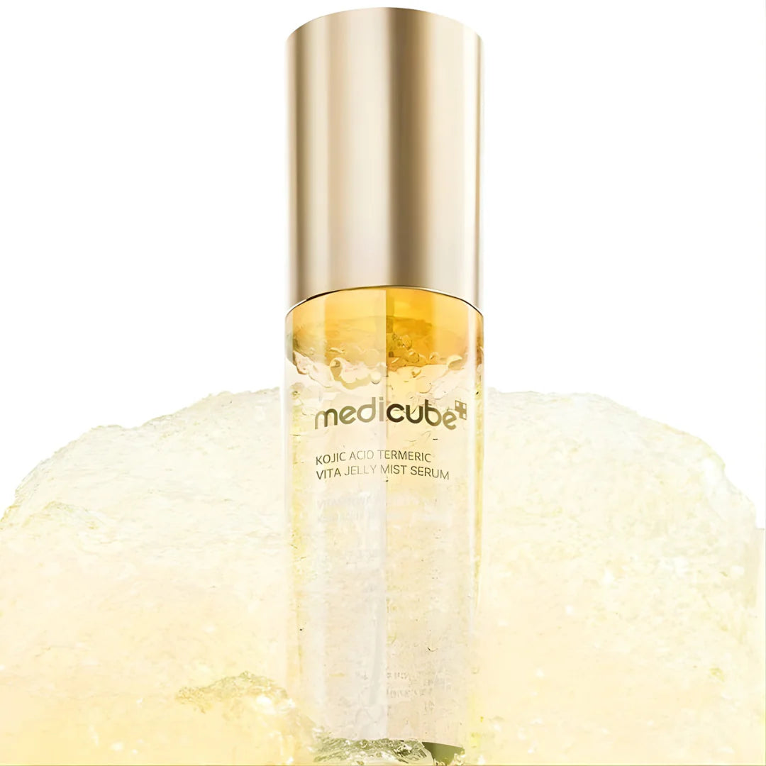 Medicube Jelly Mist Serum for sudden mid-day skin dullness, sallow winter undertones, environmental pollution stress, and hyperpigmentation – Glow spray from Atelier De Glow UAE.