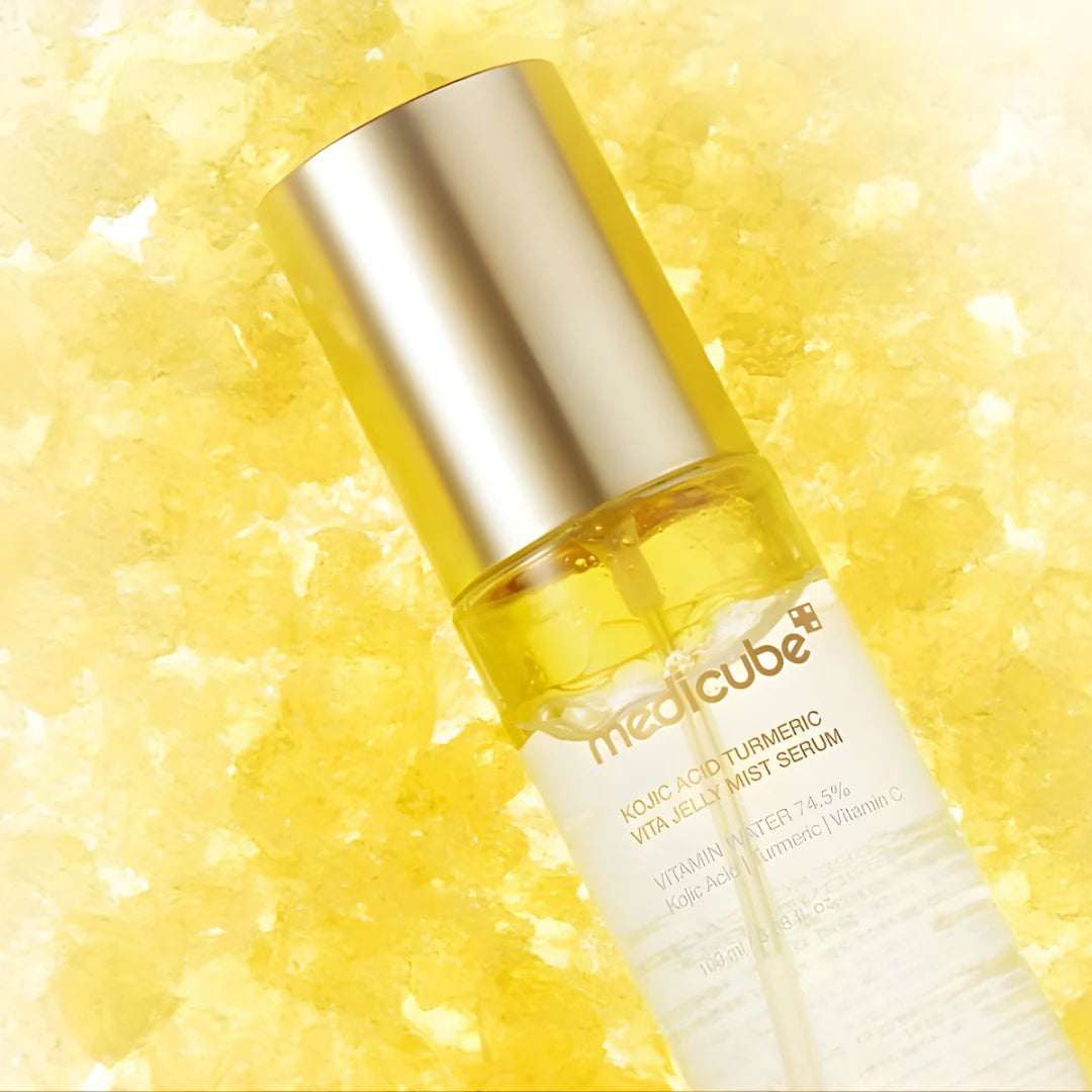 Medicube Turmeric Jelly Mist – Professional-grade "On-The-Go Antioxidant Shield &amp; Instant Airbrush Glass-Skin Filter" for a luminous finish, shop at Atelier De Glow UAE.