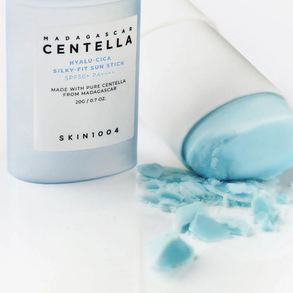 SKIN 1004  Madagascar Centella Hyalu-Cica Silky-Fit Sun Stick 20g