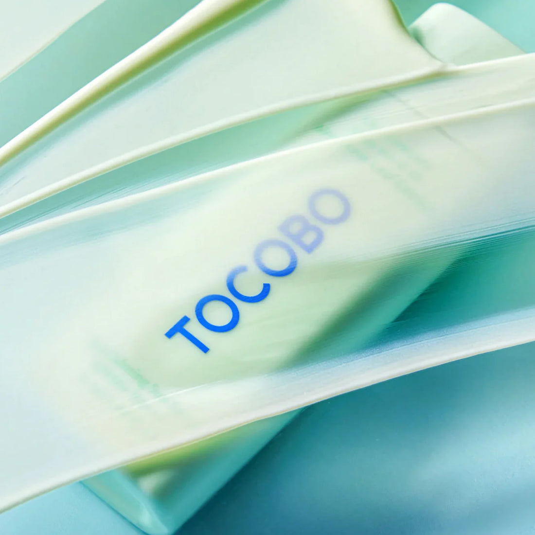 TOCOBO Cica Calming Sun Serum